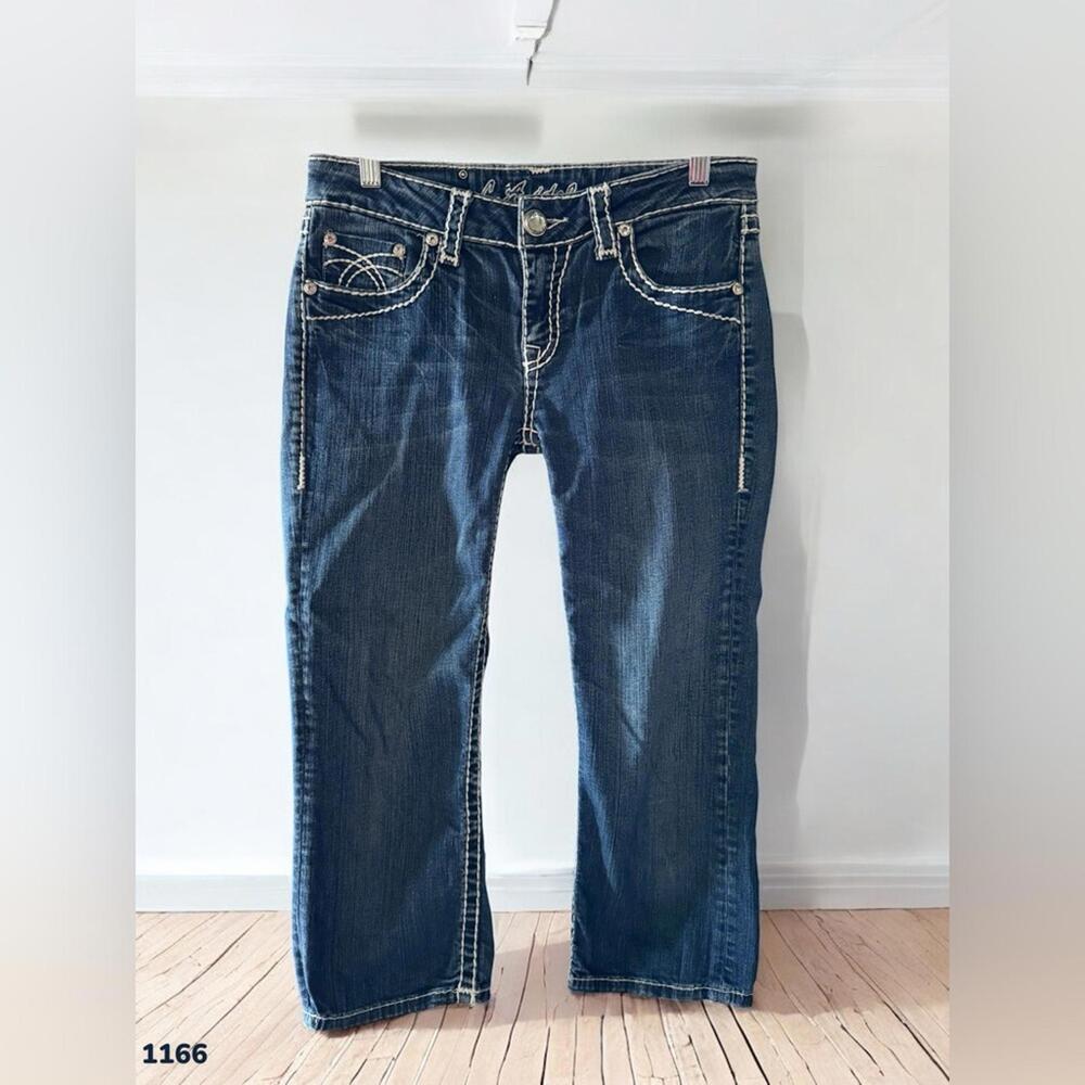 1166 L.A. idol Low Rise Capri Jeans 9 Stretch Bling Flap Pockets Western Blue